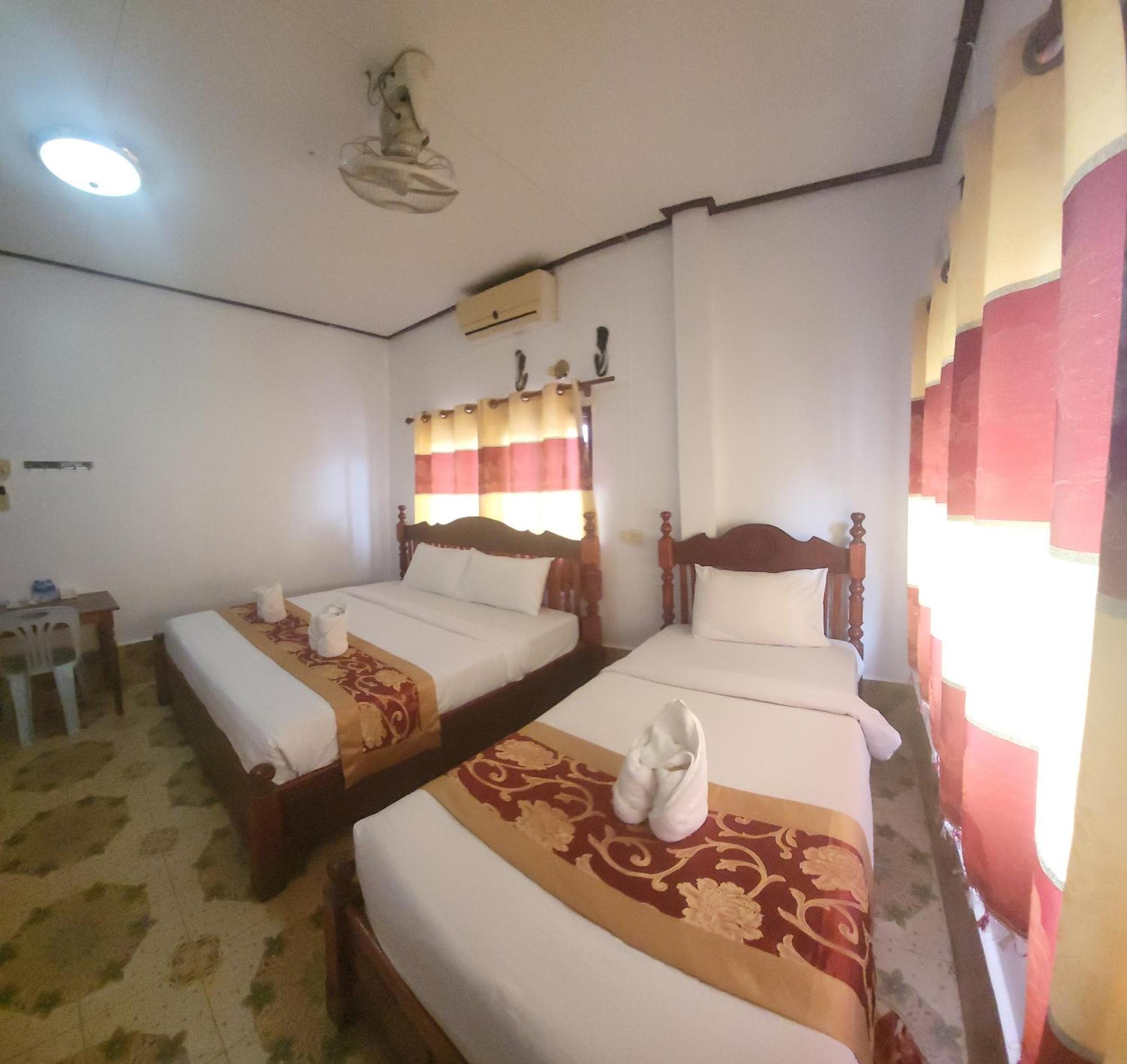 Vang Vieng Chanthala Hotel 1 Екстер'єр фото