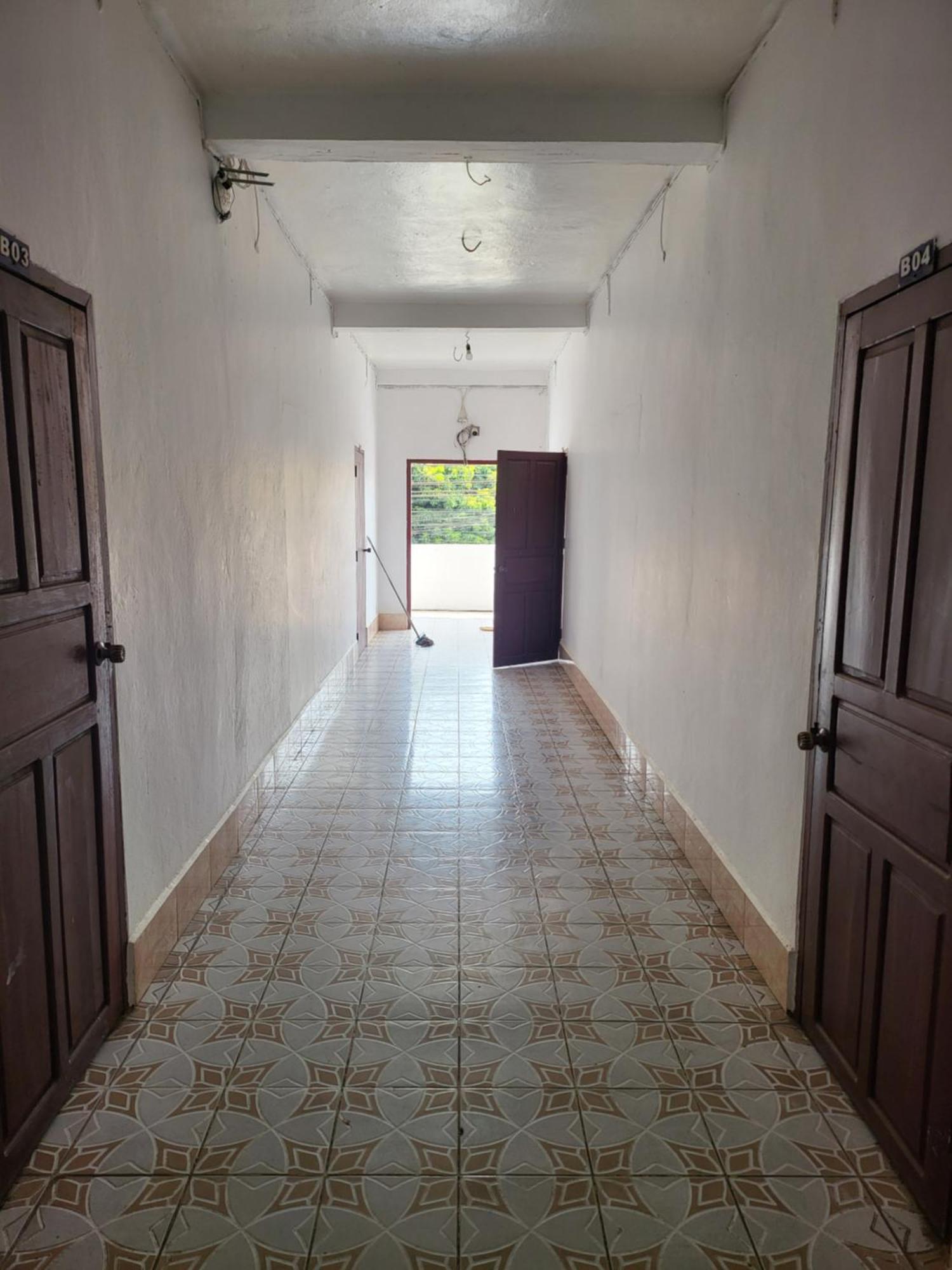 Vang Vieng Chanthala Hotel 1 Екстер'єр фото