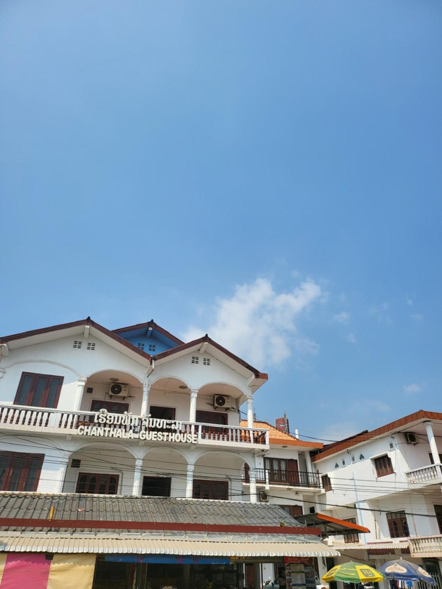 Vang Vieng Chanthala Hotel 1 Екстер'єр фото